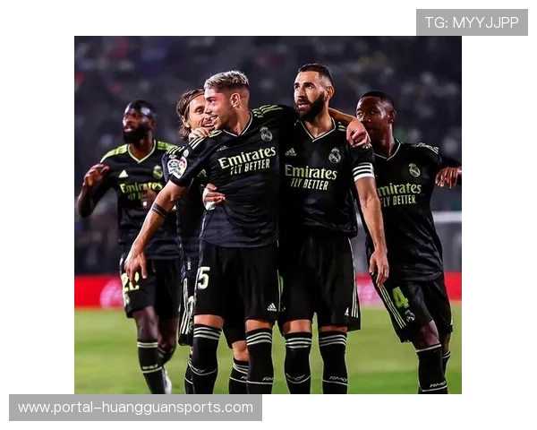 阿韦洛亚的战术革新：右路三人换位如何激活巴尔韦德与皇马进攻体系